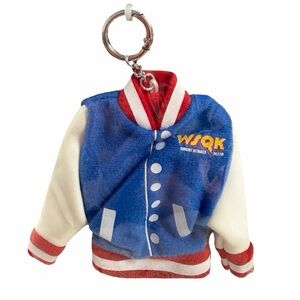Netflix- Stranger Things Varsity Jacket Keychain
Hawkins Hit Maker 94.5 FM  NWT